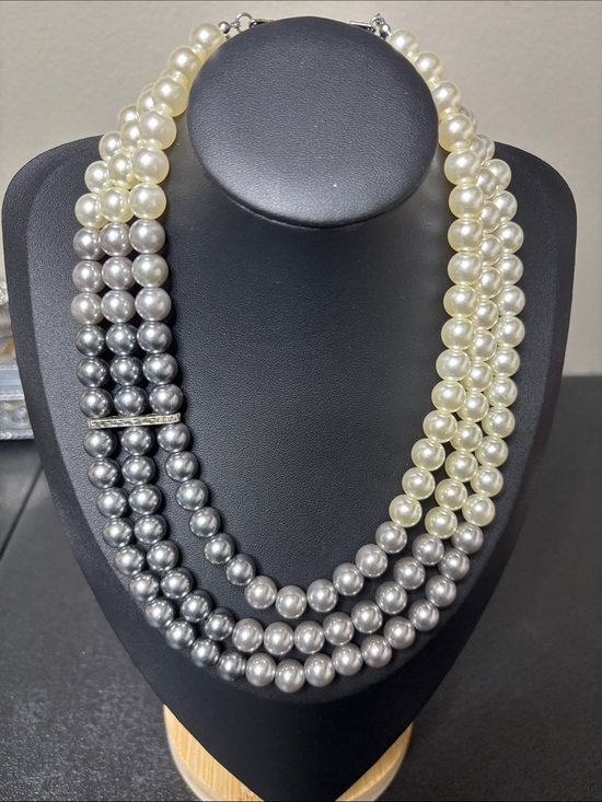 Source Unknown Jewelry - Fashion Triple-Strand Faux Pearl Statement Necklace in Cream Silver Tones